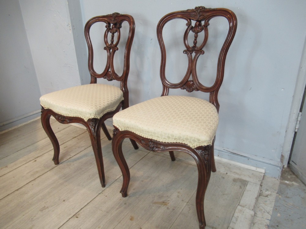 Pair of decorative  walnut Victorian side chairs View II