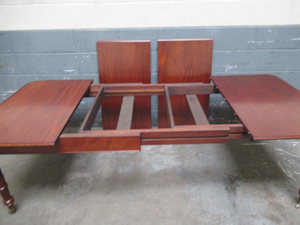 Victorian  mahogany  extending dining table  View IV