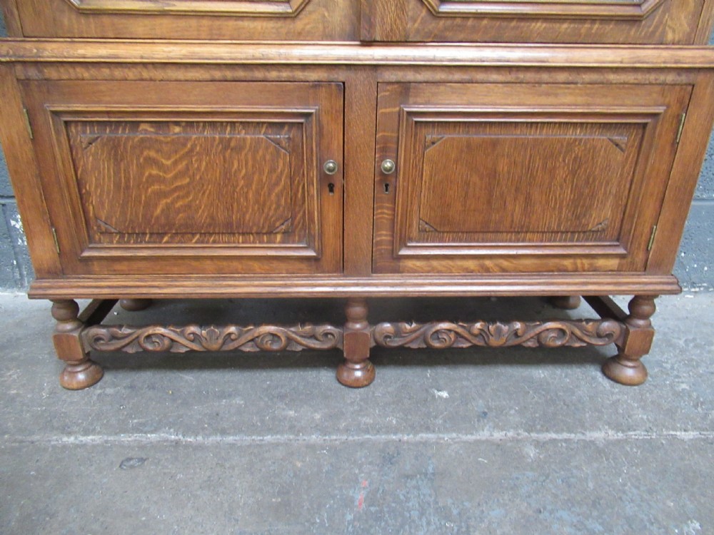 1920s Oak  two door leaded glazed  bookcase View IX
