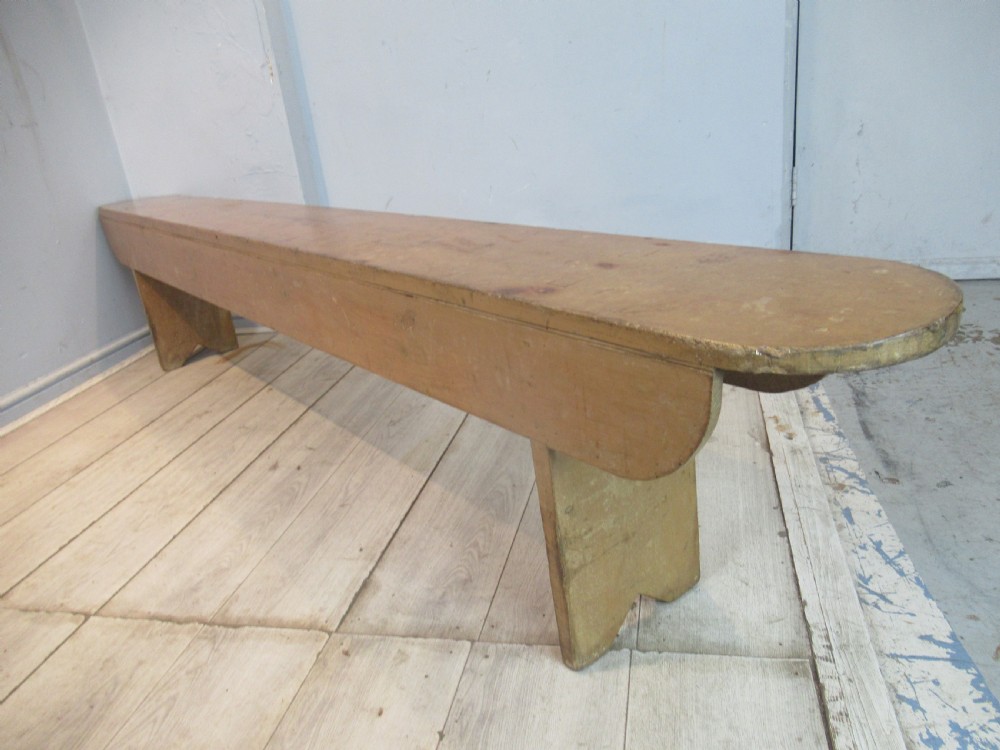 Pine long bench  form seat  View II