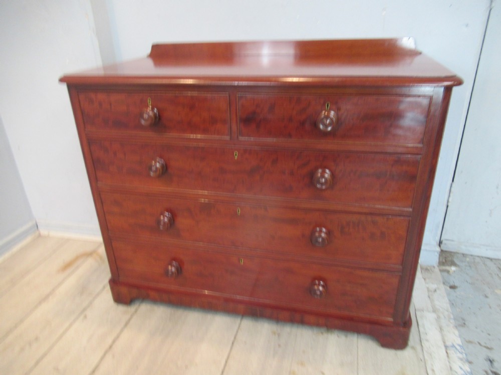 Good   Victorian mahogany chest of drawers View II