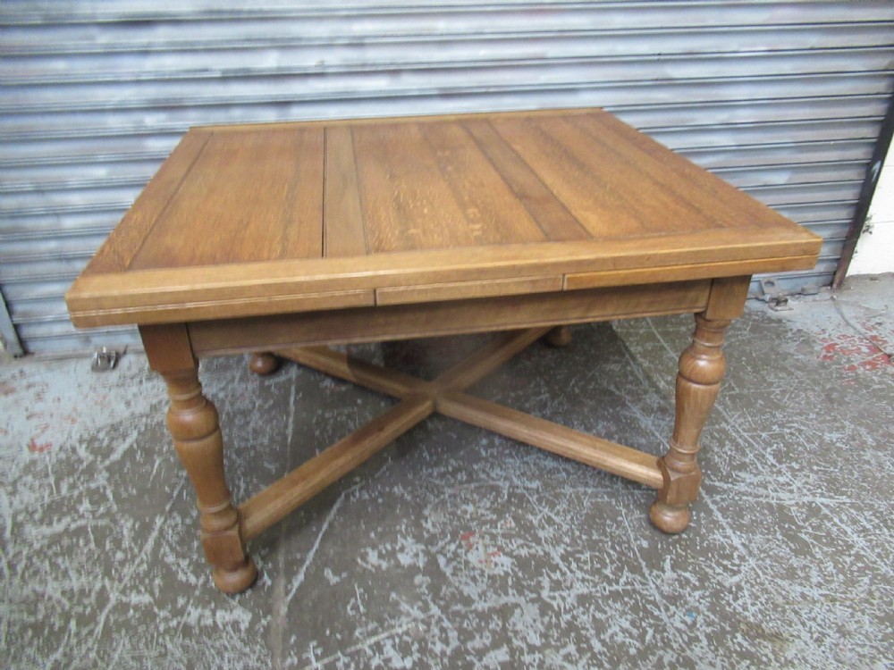 Light oak 1920s   extending dining table View VI