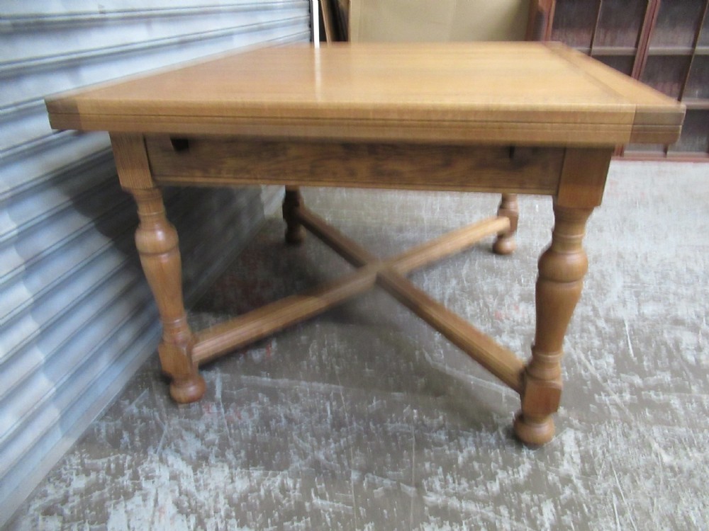 Light oak 1920s   extending dining table View VIII
