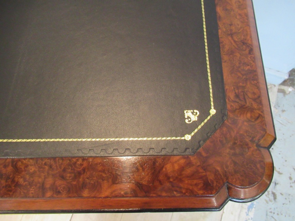 Gillows  Aesthetic  movement  side table View V