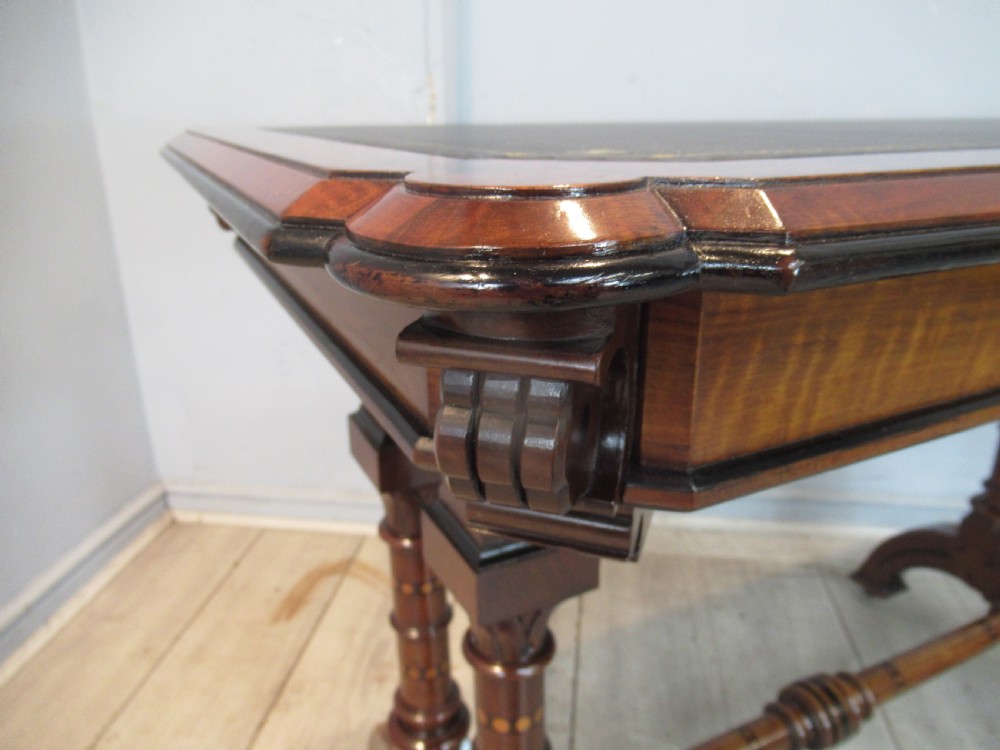 Gillows  Aesthetic  movement  side table View VI