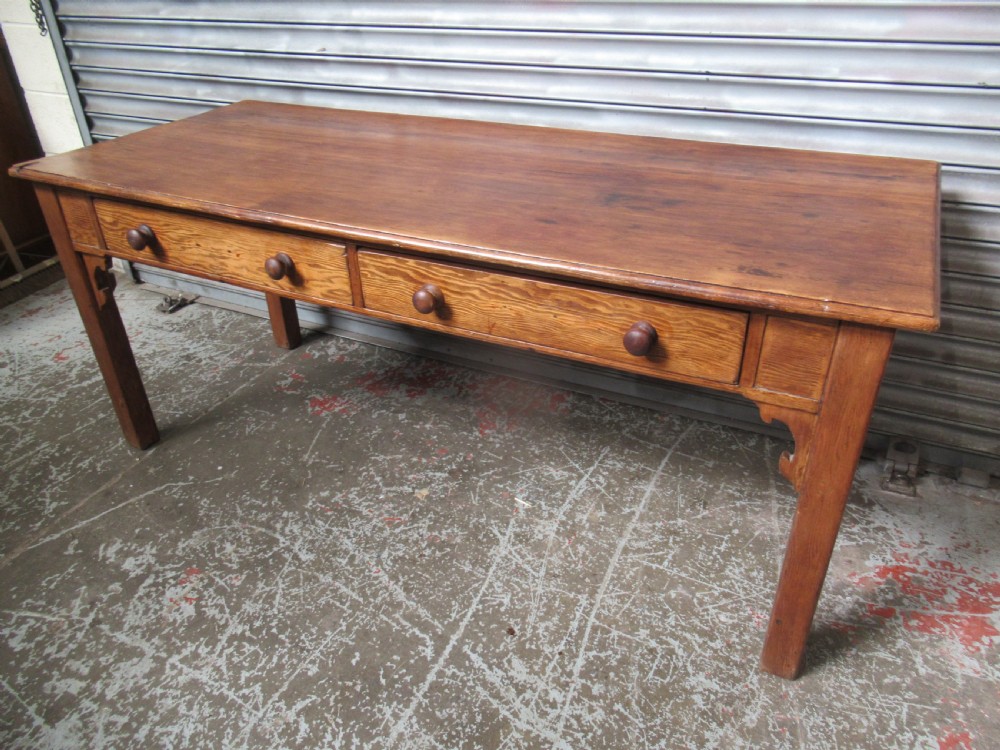 Late Victorian pitch pine dining or side table  View II