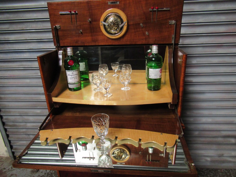 Art    deco period  burr walnut drinks cabinet  View VI