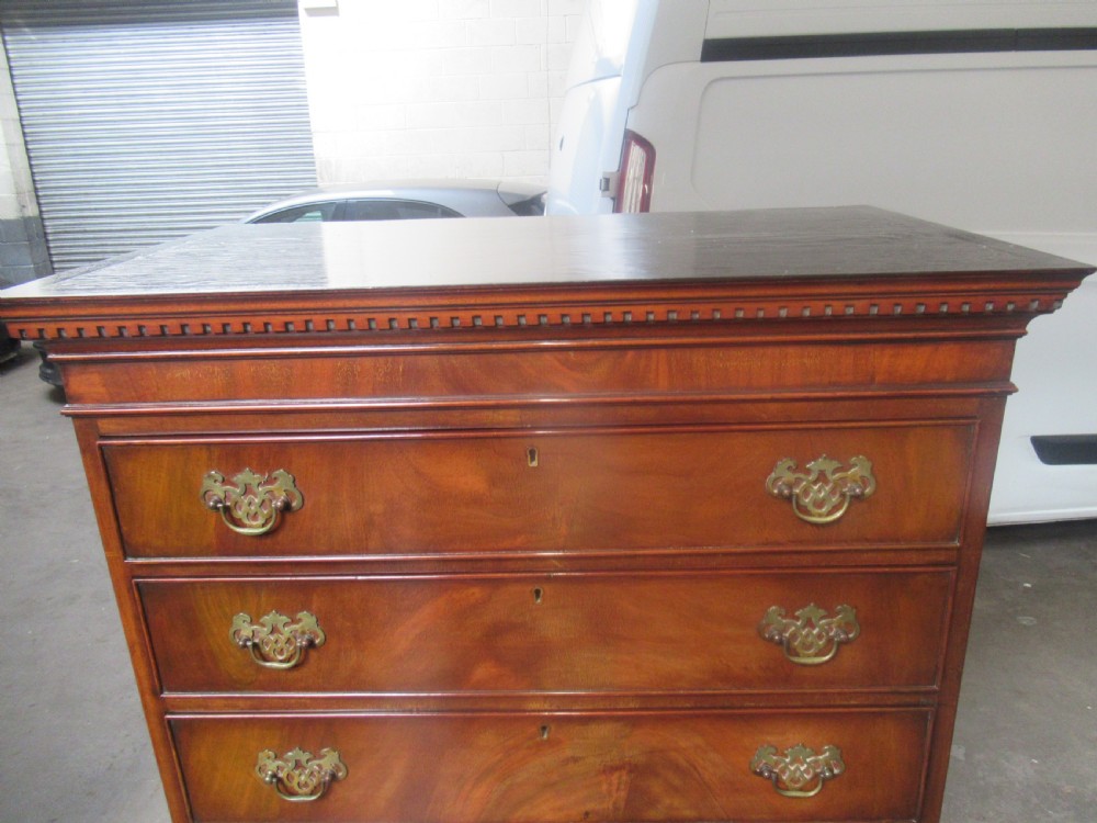 Mahogany  tall boy chest on chest  with seven drawers View IV
