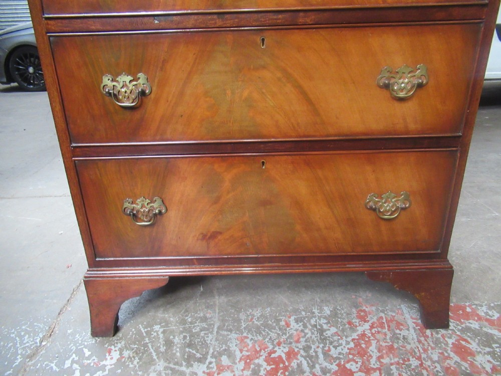 Mahogany  tall boy chest on chest  with seven drawers View VI