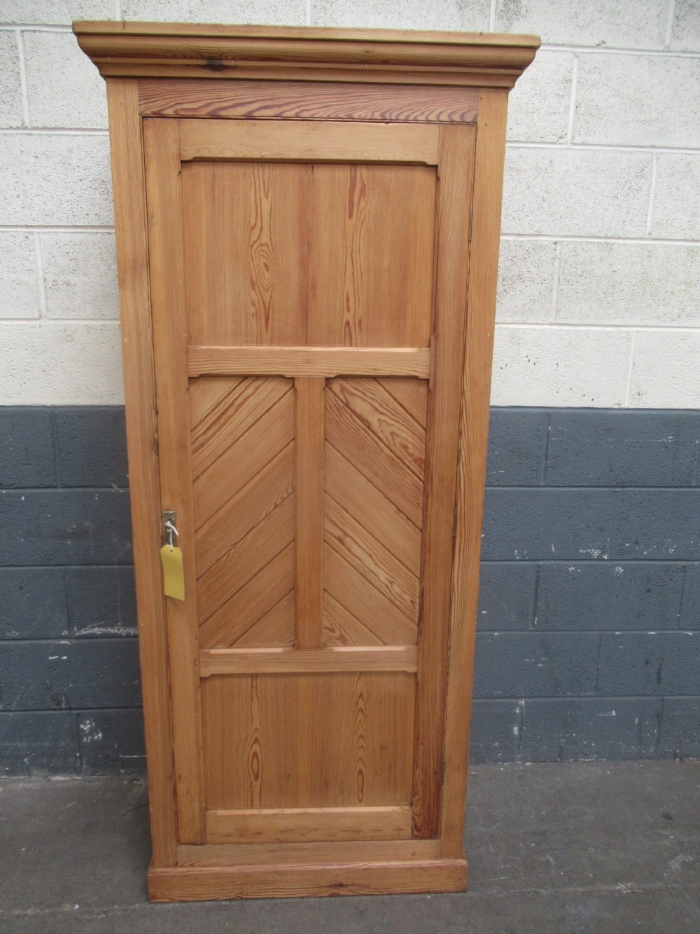 Victorian pitch pine    tall cupboard