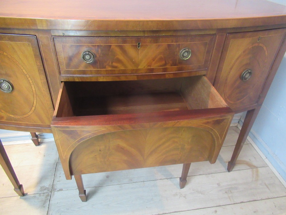 Small size  bow front Georgian style    mahogany side board View VIII