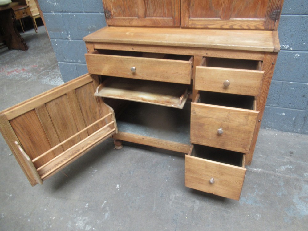 Antique kitchen  cabinet dresser View VIII