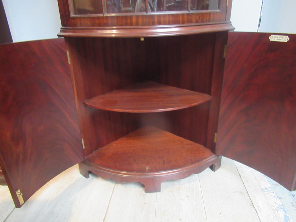 Georgian style mahogany standing corner cabinet  View VI