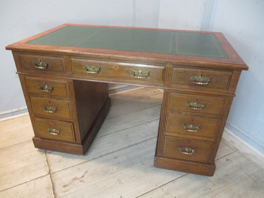 Edwardian  period oak knee hole desk View XII