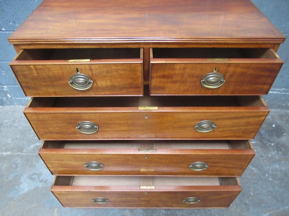 19th century mahogany chest of drawers View XI