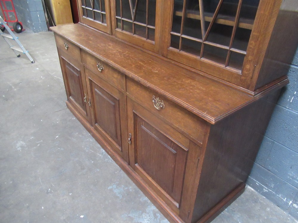 Large oak   bookcase  by Wylie  &Lochead   Glasgow View VI