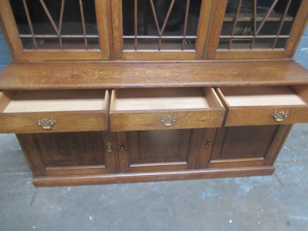 Large oak   bookcase  by Wylie  &Lochead   Glasgow View XIII