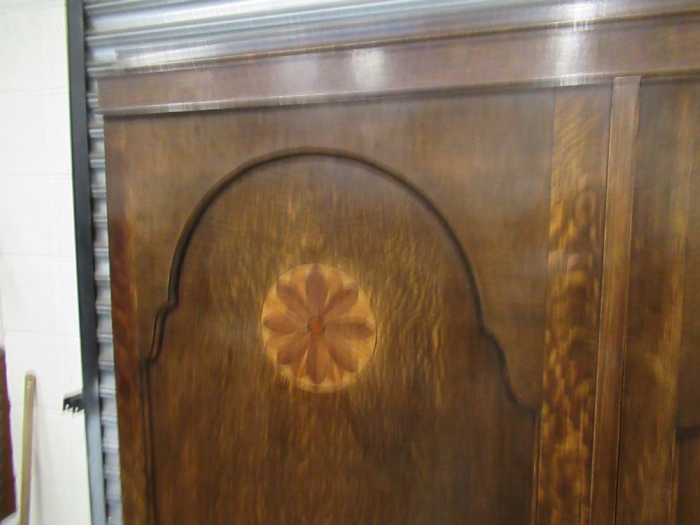 1920s oak two door wardrobe  View VII
