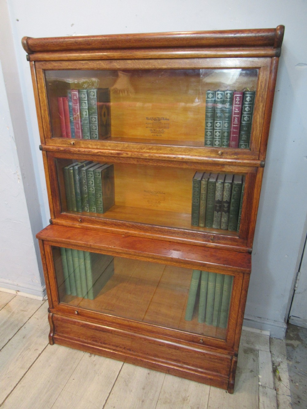 Oak   stacker type bookcase by Wernicke    grand rapids   USA