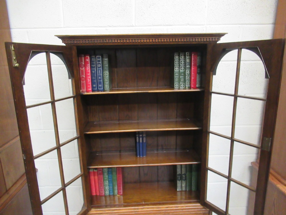 Oak 1920s cupboard bookcase View VII