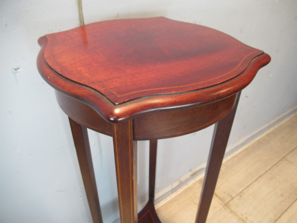 A mahogany   tall plant / figure stand View V