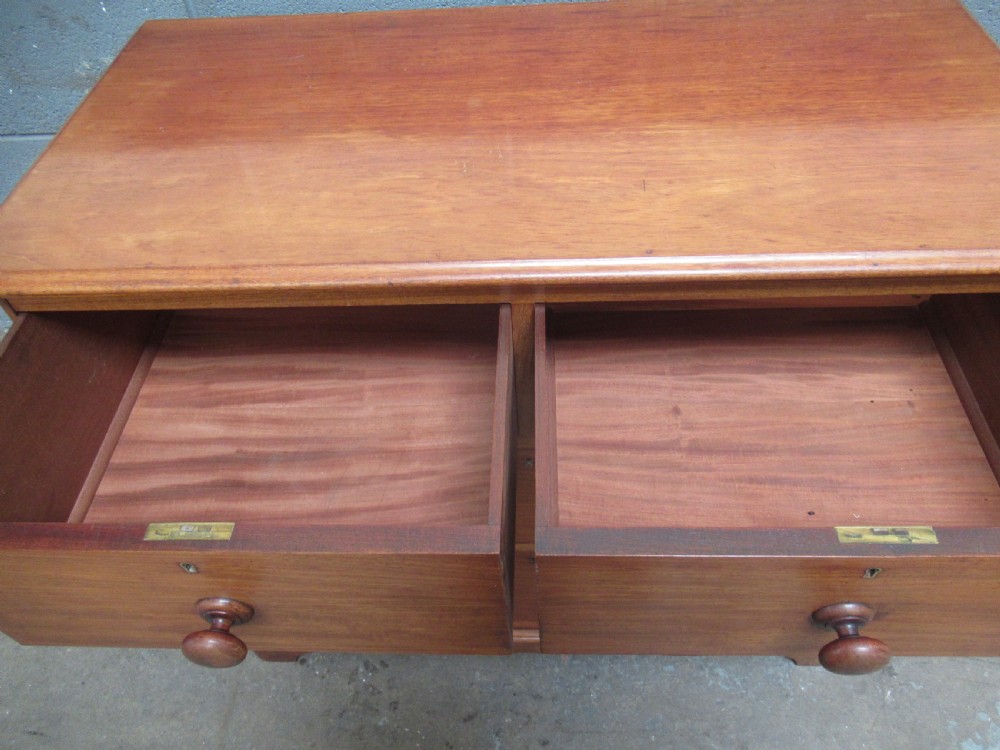 Victorian period mahogany    chest of drawers  View V