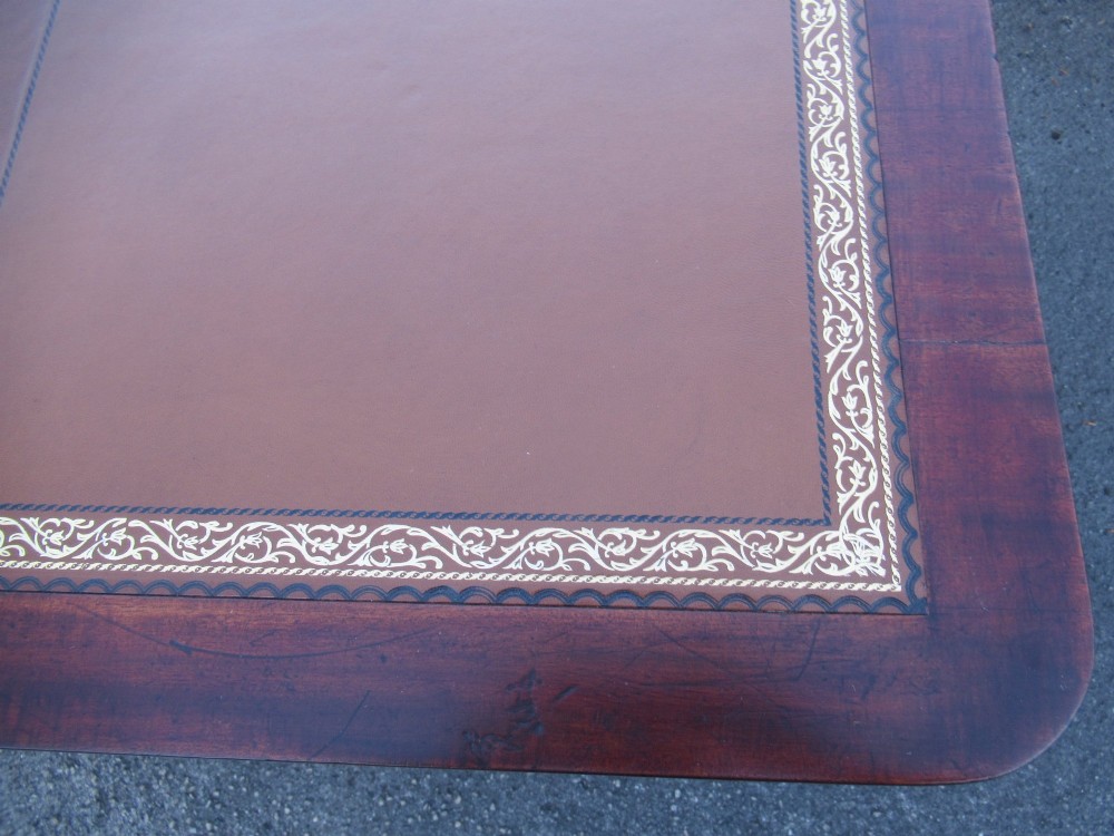 Gillows  style    mahogany  19th century   desk View V