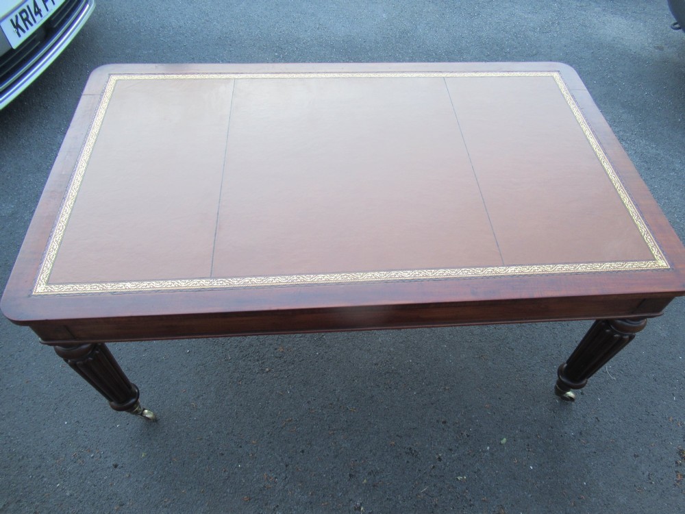 Gillows  style    mahogany  19th century   desk View VIII