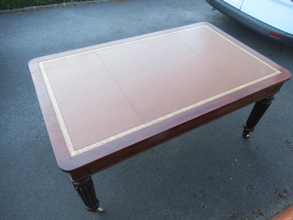 Gillows  style    mahogany  19th century   desk View IX
