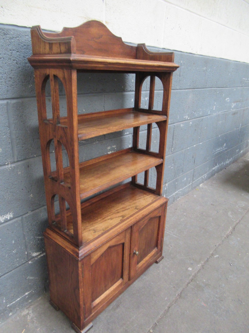 Oak Edwardian period   open  bookcase View III