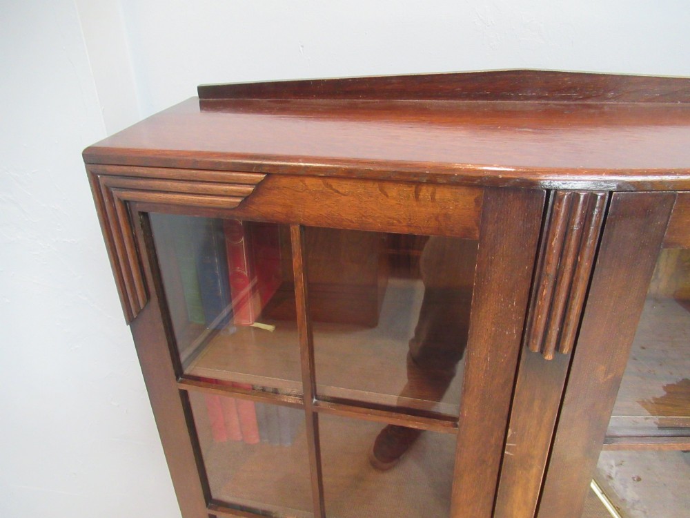 Oak 1930s    two door bookcase View VII
