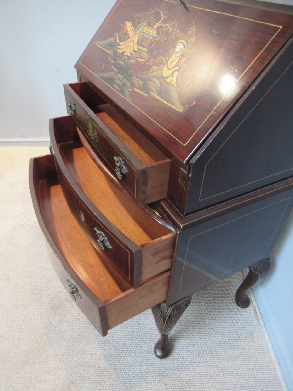 Walnut   writing bureau  with Chinoiserie   decoration View VII