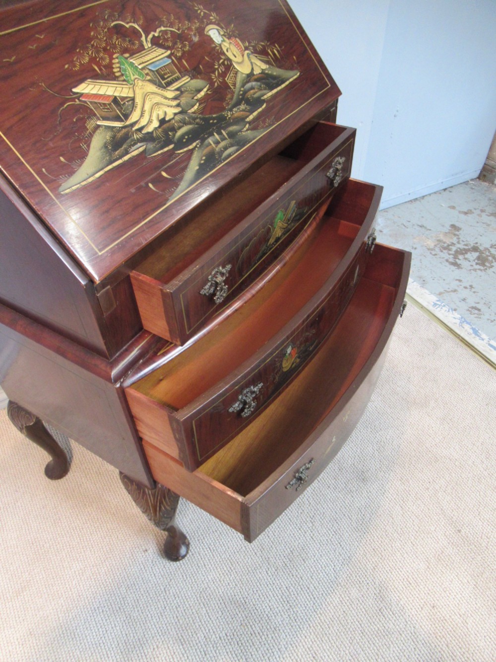 Walnut   writing bureau  with Chinoiserie   decoration View VIII