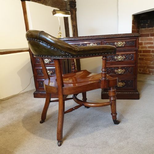 MAHOGANY LIBRARY OR CLUB CHAIR - ADDITIONAL PHOTO 4