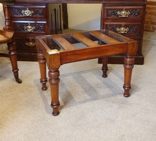 late 19th century walnut luggage stand rack - CATEGORY: ANTIQUE MISCELLANEOUS - DATED 1870