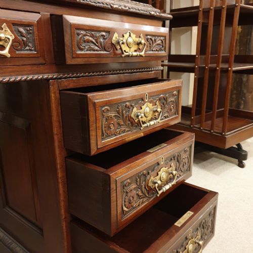 A FINELY CARVED PANELLED MAHOGANY PEDESTAL DESK - ADDITIONAL PHOTO 6