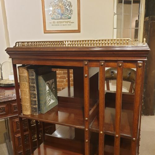 A MAHOGANY REVOLVING LIBRARY BOOKCASE WITH GALLERIED TOP - ADDITIONAL PHOTO 3