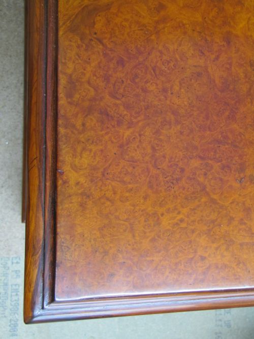 MID19TH CENTURY AMBOYNA ROSEWOOD GLAZED BOOKCASE - ADDITIONAL PHOTO 8