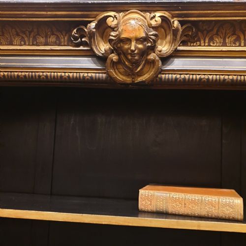 AN EBONISED OPEN BOOKCASE WITH GILDED FAUX BOULLE DECORATION - ADDITIONAL PHOTO 4