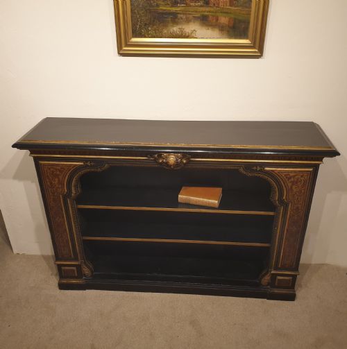 AN EBONISED OPEN BOOKCASE WITH GILDED FAUX BOULLE DECORATION - ADDITIONAL PHOTO 8