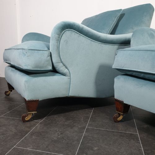PAIR OF HOWARD STYLE ARMCHAIRS - ADDITIONAL PHOTO 3