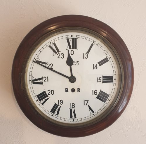 an eight day mahogany wall clock with a 10 dial elliot fusee movement 24 hour subsidiary chapter ring - CATEGORY: ANTIQUE CLOCKS - DATED 1940
