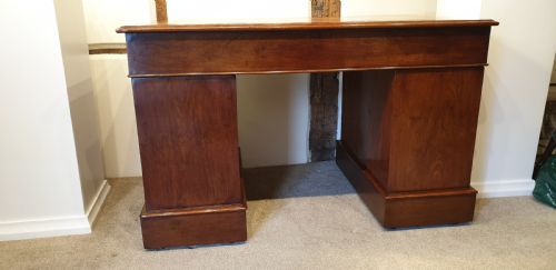 19TH CENTURY MAHOGANY PEDESTAL DESK - ADDITIONAL PHOTO 8
