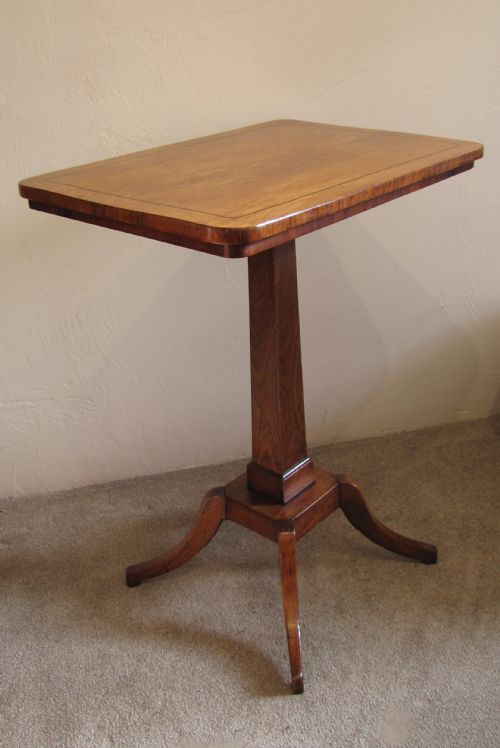 an elegant georgian occasional table - CATEGORY: ANTIQUE TABLES - DATED 1800