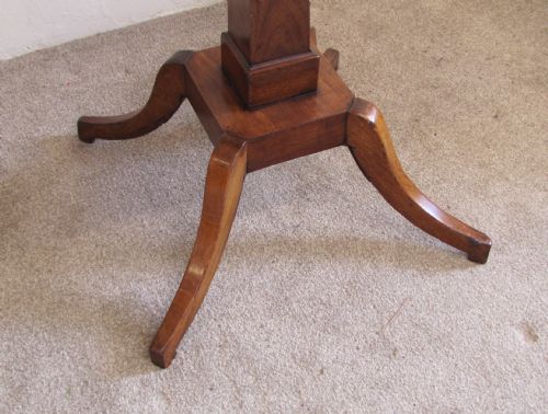 AN ELEGANT GEORGIAN OCCASIONAL TABLE - ADDITIONAL PHOTO 4