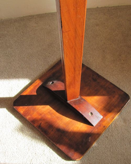 19TH CENTURY MAHOGANY OCCASIONAL TABLE - ADDITIONAL PHOTO 4