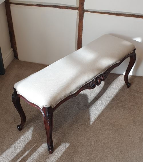 19TH CENTURY ROSEWOOD STOOL OVER A METRE IN LENGTH - ADDITIONAL PHOTO 4