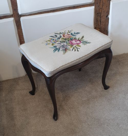 A MAHOGANY CABRIOLE LEGGED STOOL WITH AN ATTRACTIVE FLORAL NEEDLEWORK SEAT - ADDITIONAL PHOTO 1