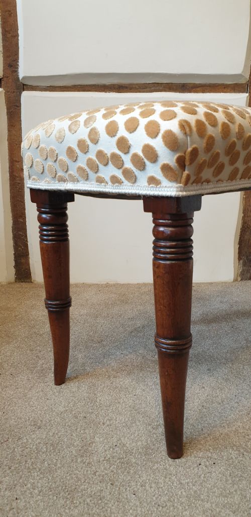 EARLY 19TH CENTURY MAHOGANY STOOL WITH CONTEMPORARY POLKA DOT UPHOLSTERY - ADDITIONAL PHOTO 2