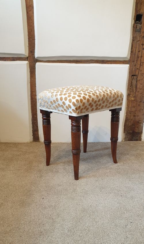EARLY 19TH CENTURY MAHOGANY STOOL WITH CONTEMPORARY POLKA DOT UPHOLSTERY - ADDITIONAL PHOTO 4